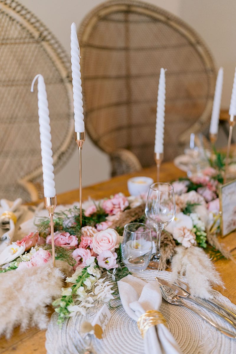 Barn_Wedding_Bridal_Table_Setting