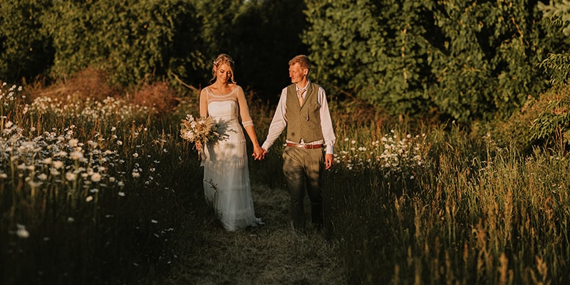 Real Wedding - Summer Barn Wedding