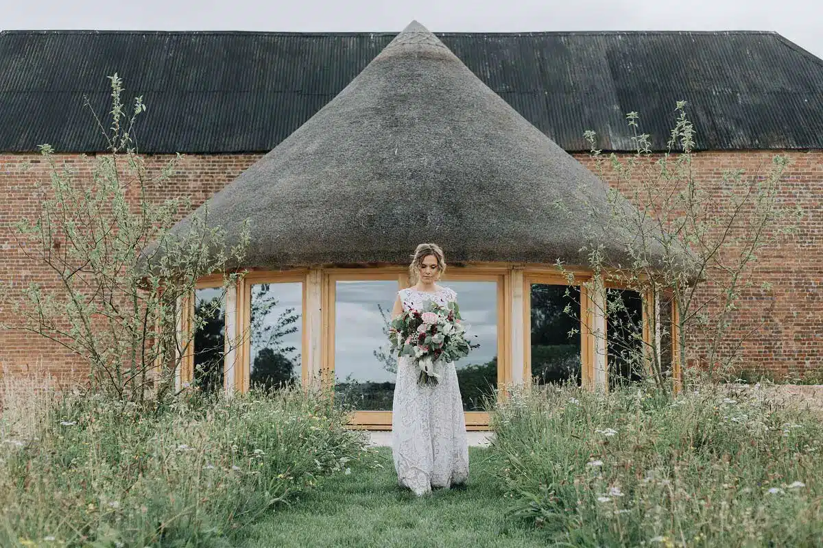 2-Bride-and-Roundhouse