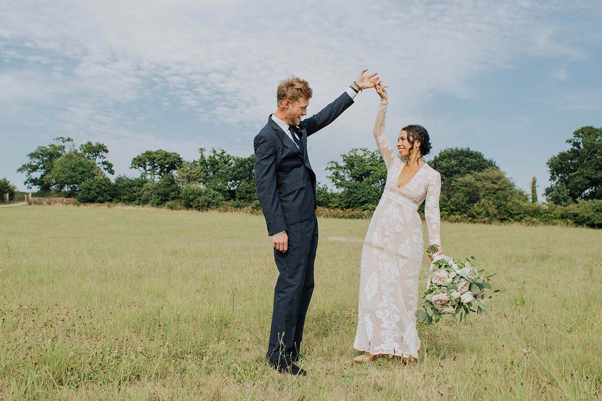 Elopement Wedding Couple