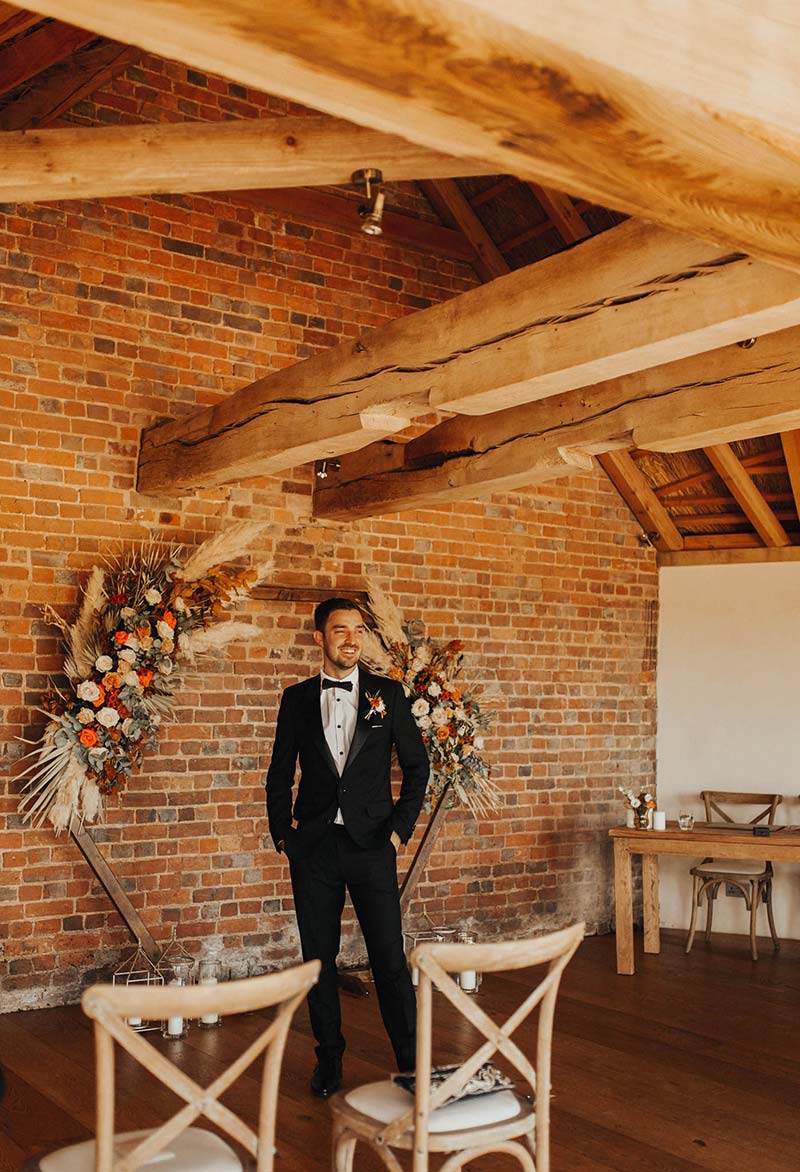 Elopement Groom Style Suit Tuxedo