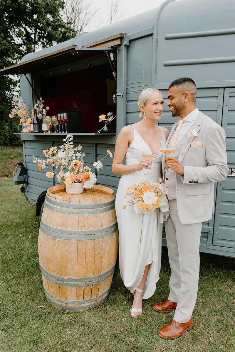 Wedding Couple Toasting Bar