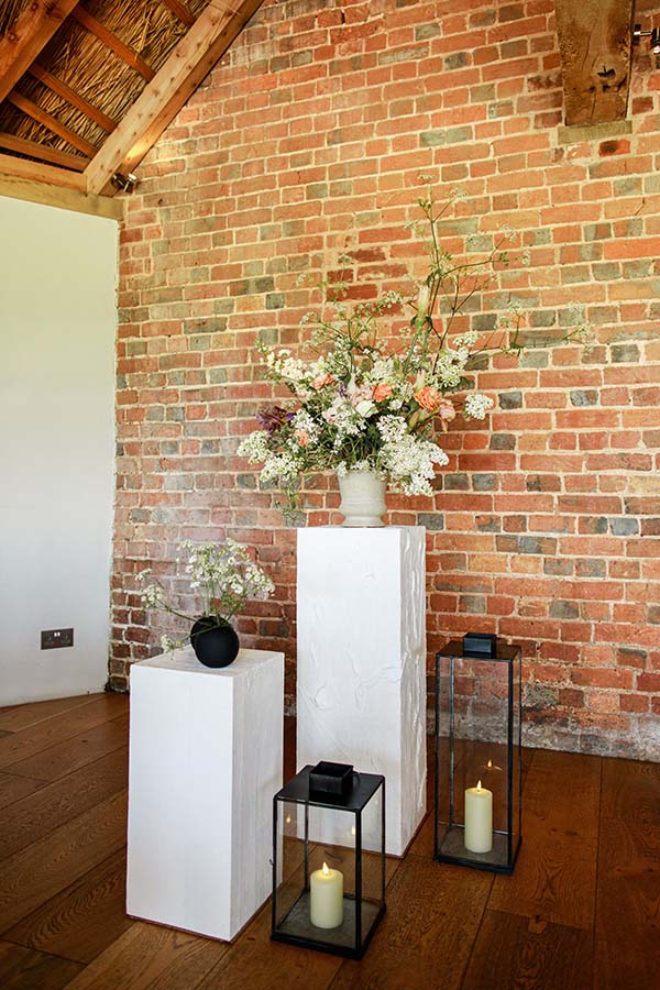 Barn Wedding Decor