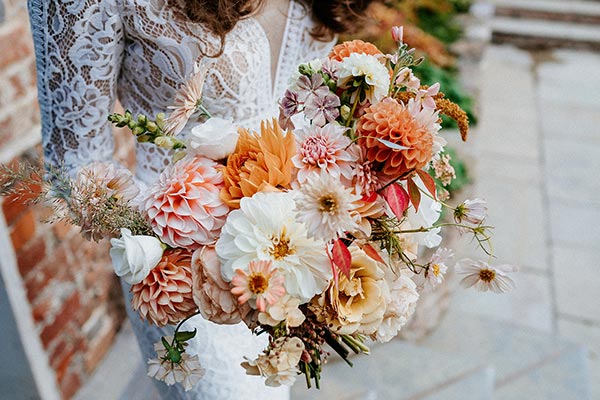 19 Bridal Bouquet Autumn Wedding Flower Colours