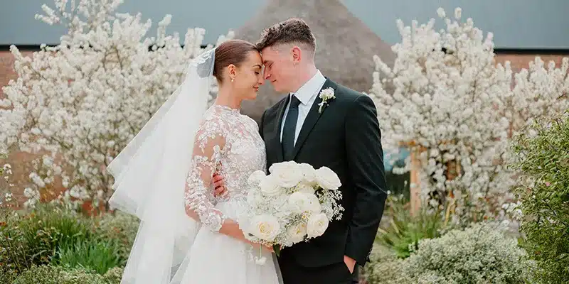 Real Wedding Summer Micro Wedding